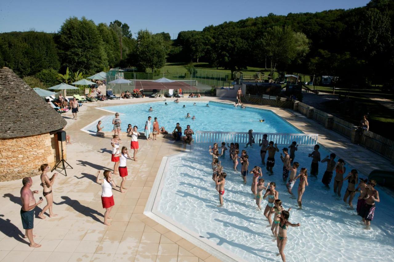 Hotel Camping Sunissim Le Moulin Du Roch 5 Stars By Locatour Sarlat-la-Canéda Exteriér fotografie